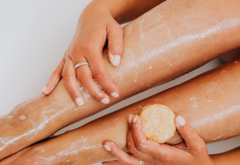 Why You Need to Exfoliate Before & After Waxing